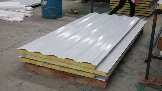 Corrugated Steel Glass Wool Sandwich Wall Panel Fireproof Glass Wool Sandwich Wall Panel For Prefab House
