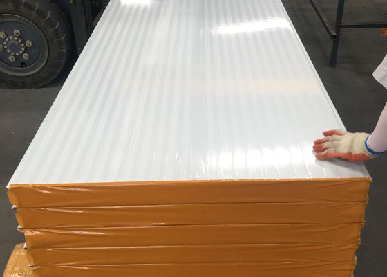 950mm Wide Zinc Coated Composite Partition PU Sandwich Panel