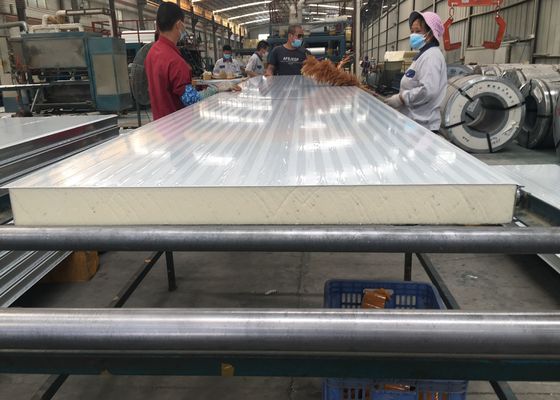 950mm Wide Zinc Coated Composite Partition PU Sandwich Panel