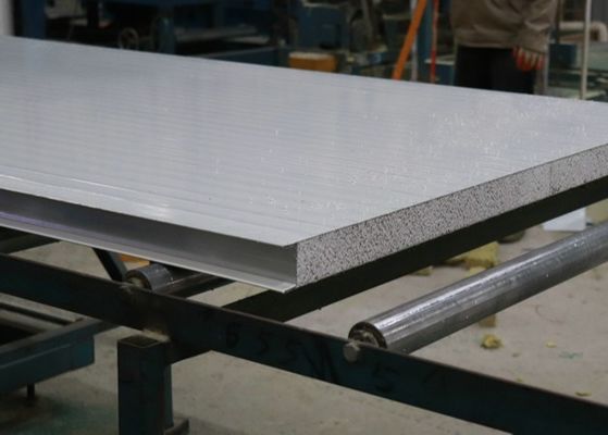 Waterproof 80kg/M3 Wall Insulation Silica Sandwich Panel