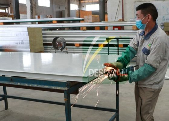 Prefab House Color Steel Insulated Silica Sandwich Panel