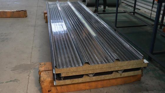 PPGI Steel Rock Wool Sandwich Panel For Roofing Iron Grey Color