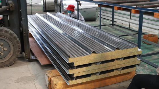 PPGI Steel Rock Wool Sandwich Panel For Roofing Iron Grey Color