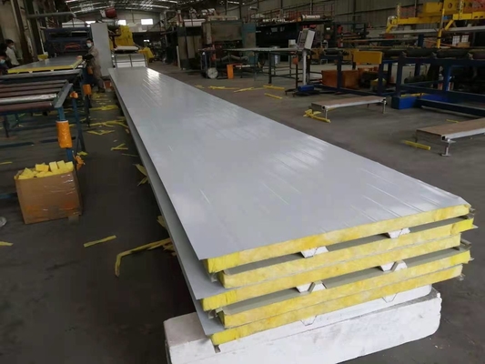 Warehouse Use Fireproof Glass Wool Sandwich Panel High Density Glass Wool Sandwich Panel For Workshop