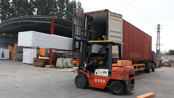Light Weight Prefab House Materials 50-200mm EPS Sandwich Panel