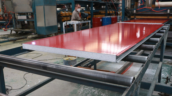 Eco-friendly Energy Saving Lightweight Partition Wall Panel EPS Sandwich Panel With Red Color