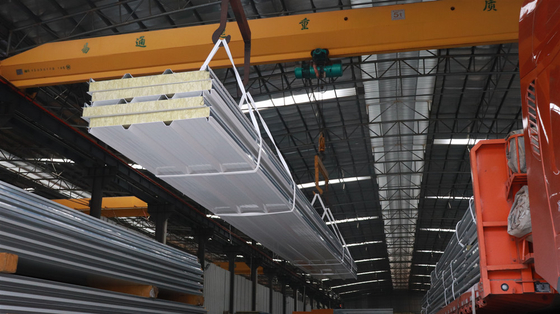 Heat Insulation Fireproof Rock Wool Sandwich Panel Roof Panel For Prefabricated House