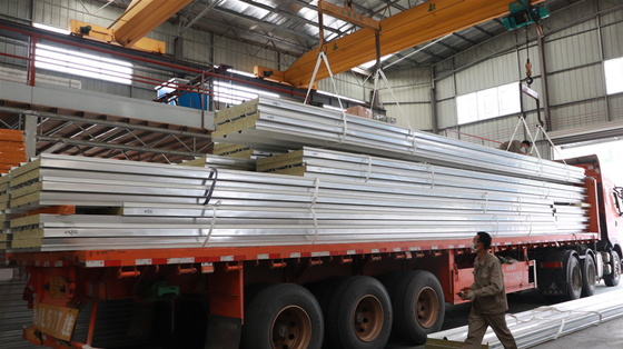 Heat Insulation Fireproof Rock Wool Sandwich Panel Roof Panel For Prefabricated House