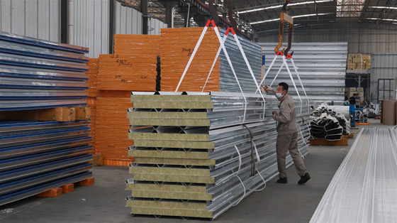 Heat Insulation Fireproof Rock Wool Sandwich Panel Roof Panel For Prefabricated House