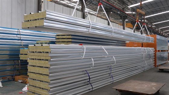 Heat Insulation Fireproof Rock Wool Sandwich Panel Roof Panel For Prefabricated House