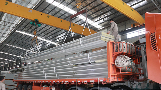 Heat Insulation Fireproof Rock Wool Sandwich Panel Roof Panel For Prefabricated House