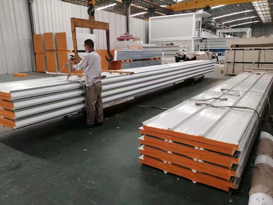 Insulated EPS Sandwich Roof Panel Waterproof EPS Sandwich Roof Panel For Workshop